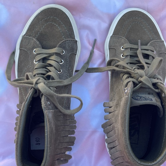 Vans Women’s Sk8-hi Moc Suede With Fringe - Picture 6 of 16